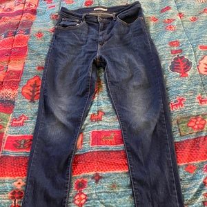 Levi’s Mile High Super Skinny Jeans